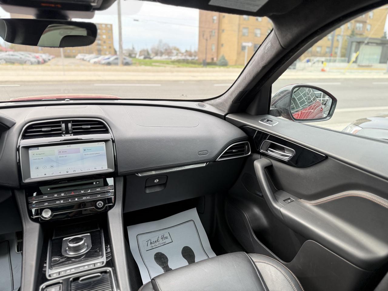 2019 Jaguar F-PACE PRESTIGE | MERIDIAN | PANO | LOADED - Photo #19