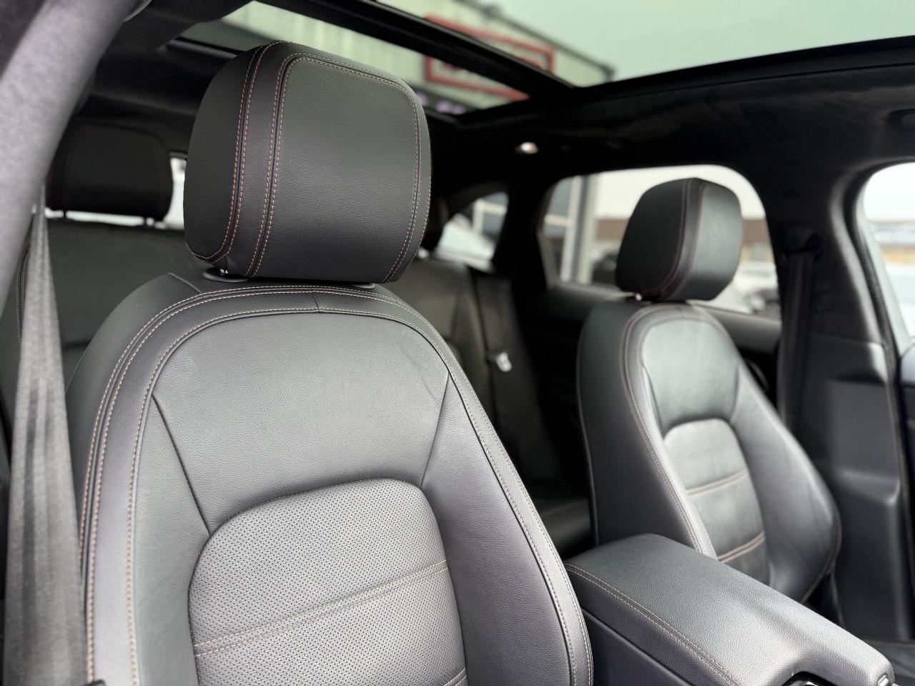 2019 Jaguar F-PACE PRESTIGE | MERIDIAN | PANO | LOADED - Photo #31