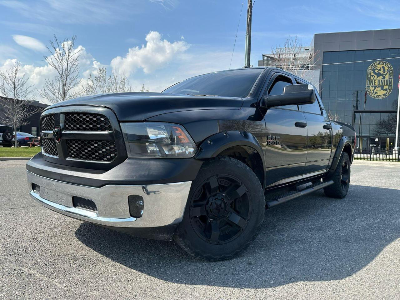 2017 RAM 1500 4WD Crew Cab Express Ltd // FULLY CERTIFIED Photo4