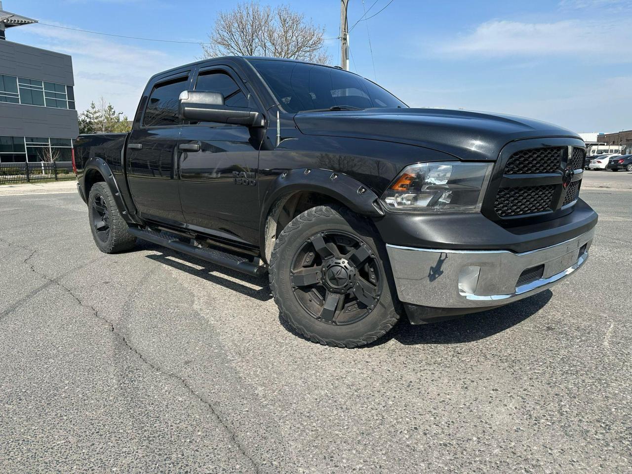 2017 RAM 1500 4WD Crew Cab Express Ltd // FULLY CERTIFIED - Photo #9