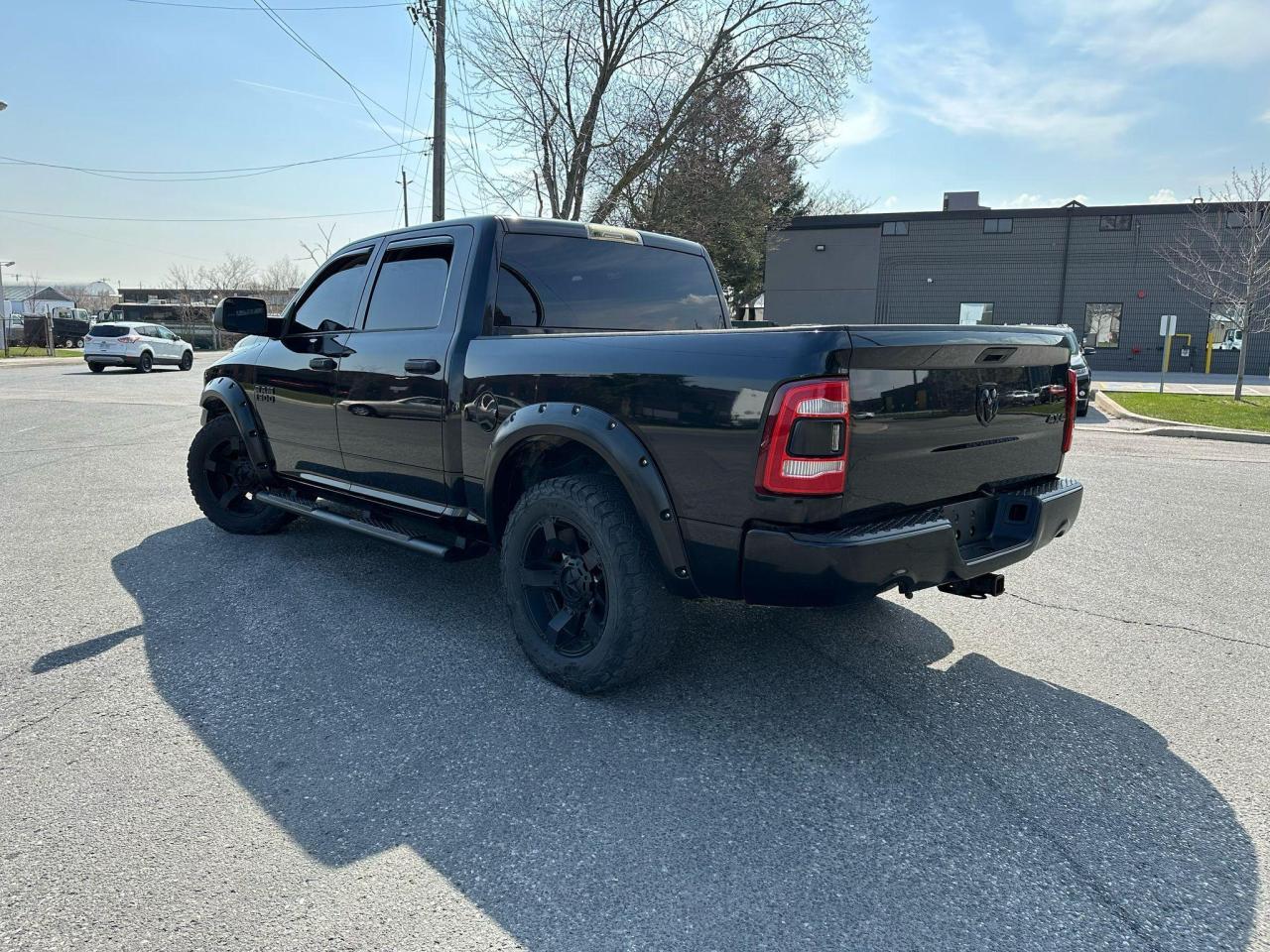 2017 RAM 1500 4WD Crew Cab Express Ltd // FULLY CERTIFIED - Photo #20