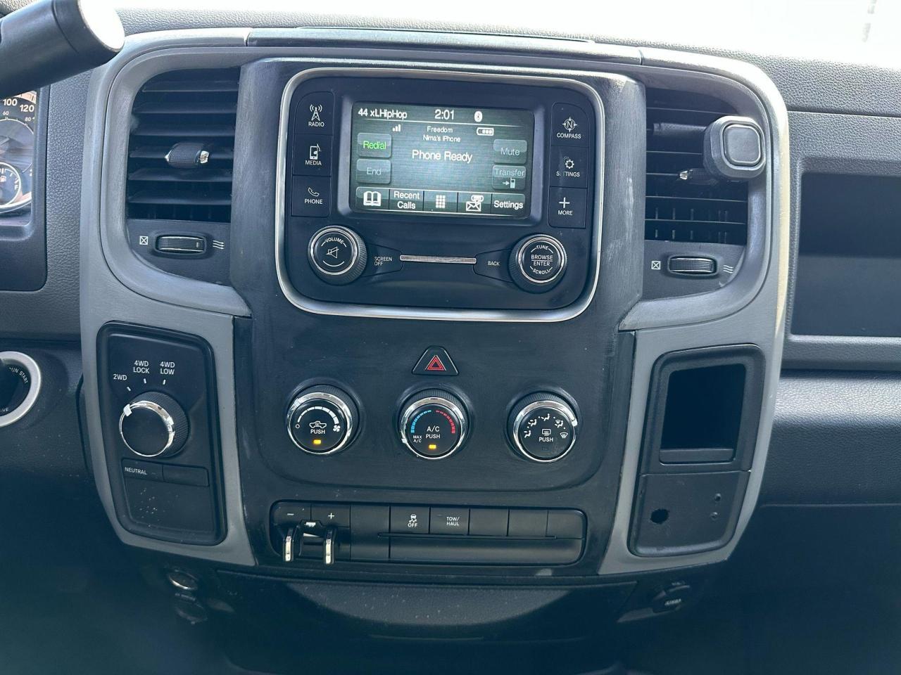 2017 RAM 1500 4WD Crew Cab Express Ltd // FULLY CERTIFIED - Photo #31