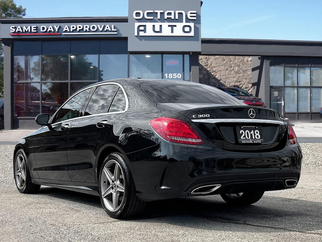 2018 Mercedes-Benz C-Class C300 4MATIC Sedan - Photo #4