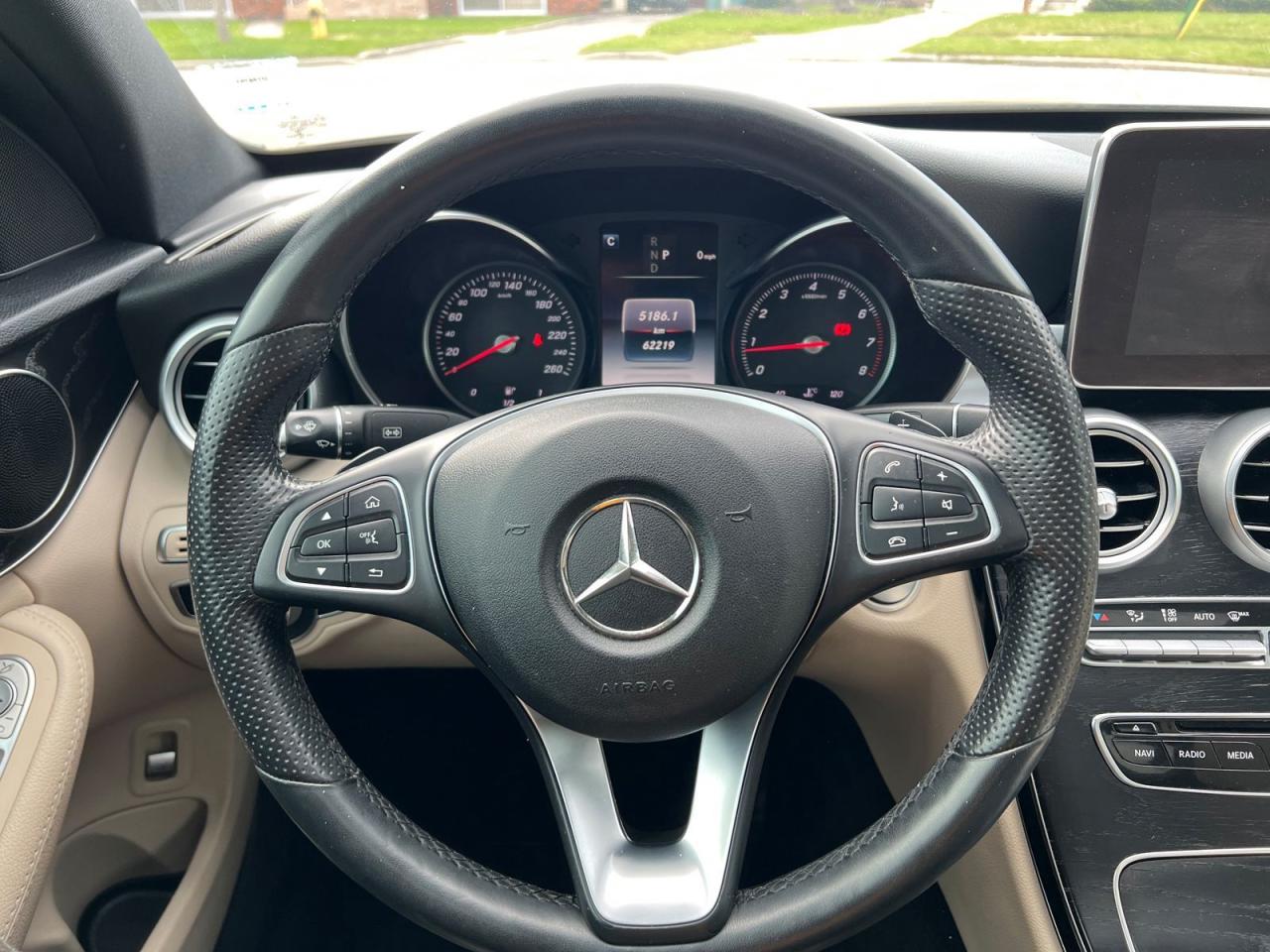 2018 Mercedes-Benz C-Class C300 4MATIC Sedan - Photo #12