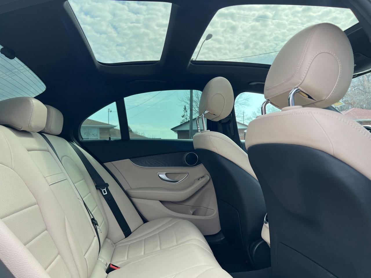 2018 Mercedes-Benz C-Class C300 4MATIC Sedan - Photo #20