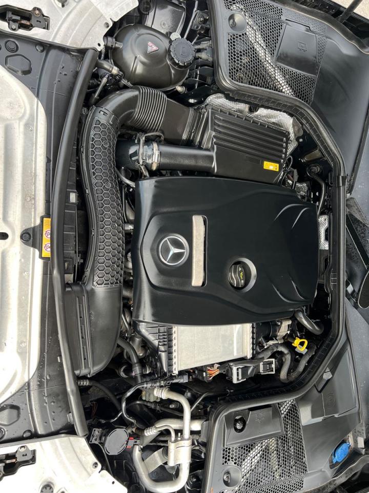 2018 Mercedes-Benz C-Class C300 4MATIC Sedan - Photo #22