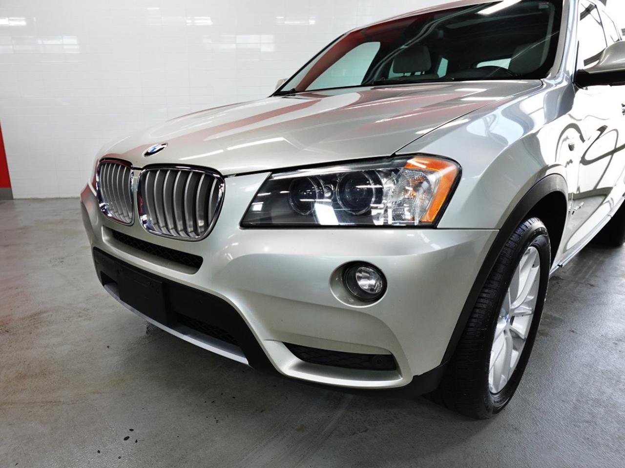 2011 BMW X3 PANO ROOF ,V6,WELL MAINTAIN.NAVI - Photo #12