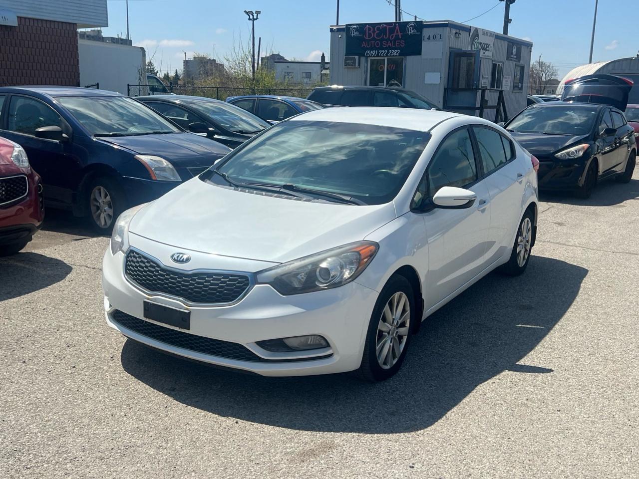 Used 2014 Kia Forte 4dr Sdn Man LX for sale in Kitchener, ON