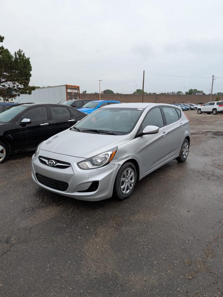 Used 2014 Hyundai Accent 5DR HB AUTO GL for sale in Kitchener, ON