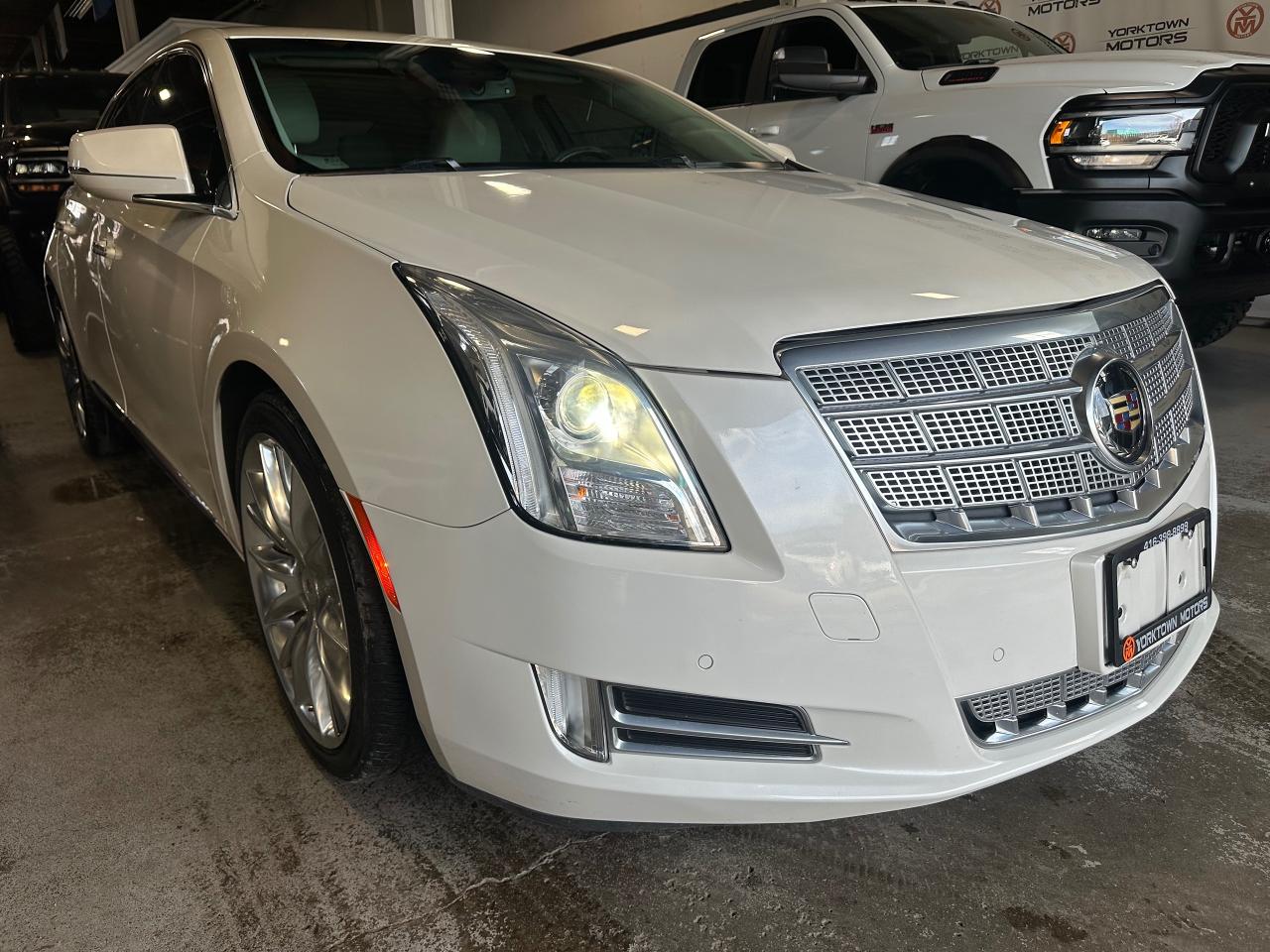 2013 Cadillac XTS PLATINUM | AWD | BOSE SOUND | SUNROOF | LEATHER - Photo #3