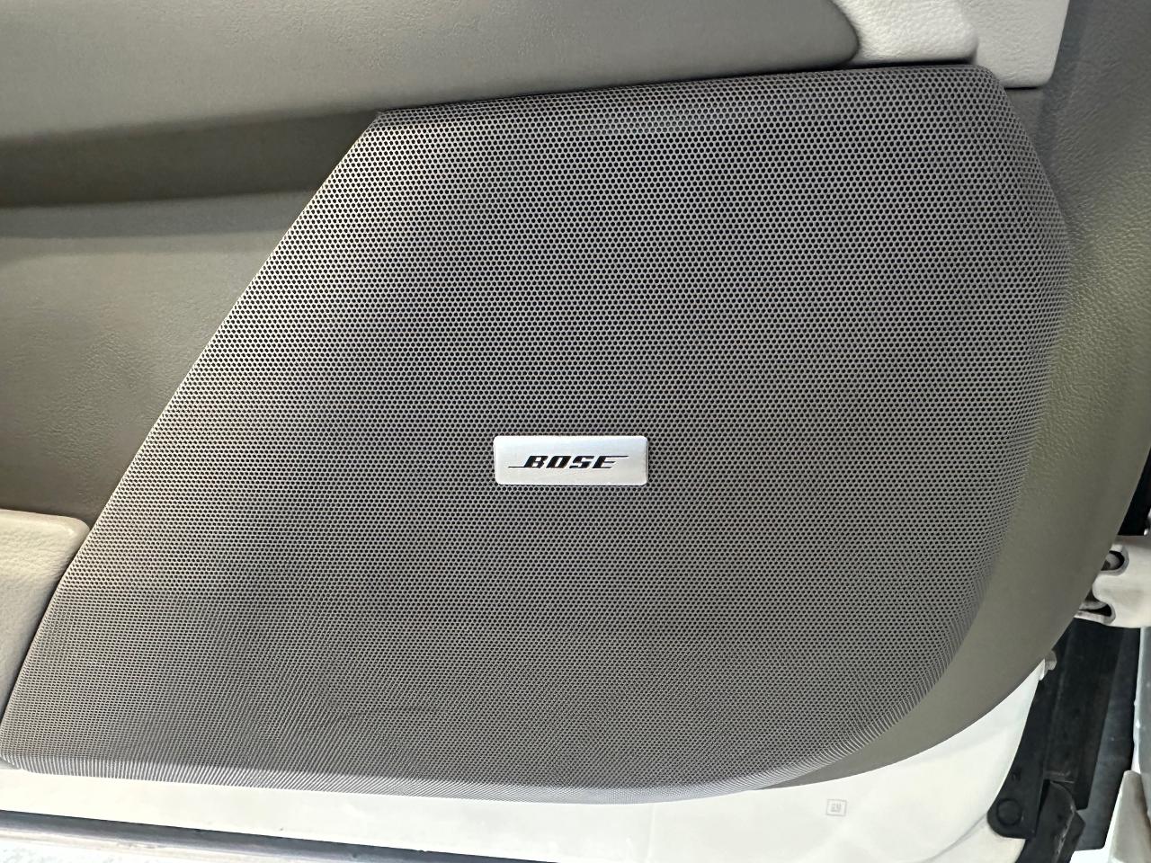 2013 Cadillac XTS PLATINUM | AWD | BOSE SOUND | SUNROOF | LEATHER - Photo #25
