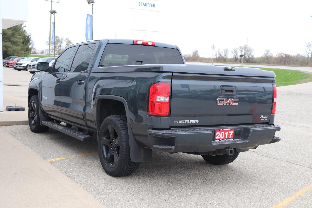 2017 GMC Sierra 1500 SLE 4WD CREW CAB 143.5 Photo3