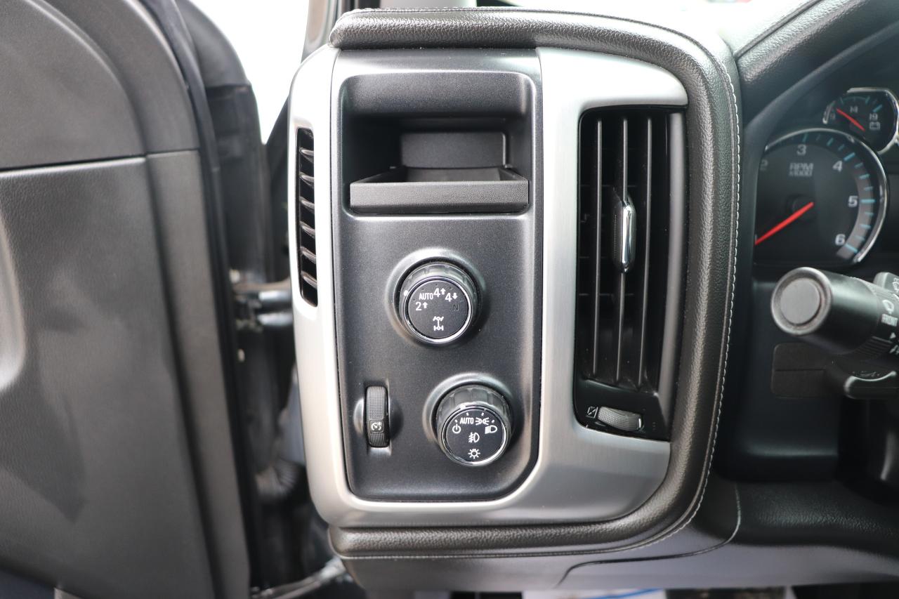 2017 GMC Sierra 1500 SLE 4WD CREW CAB 143.5 Photo5