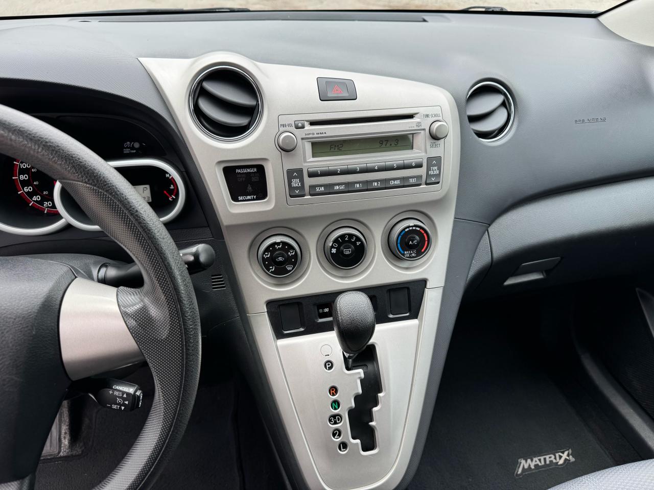2012 Toyota Matrix 1.8L - Auto - Photo #11