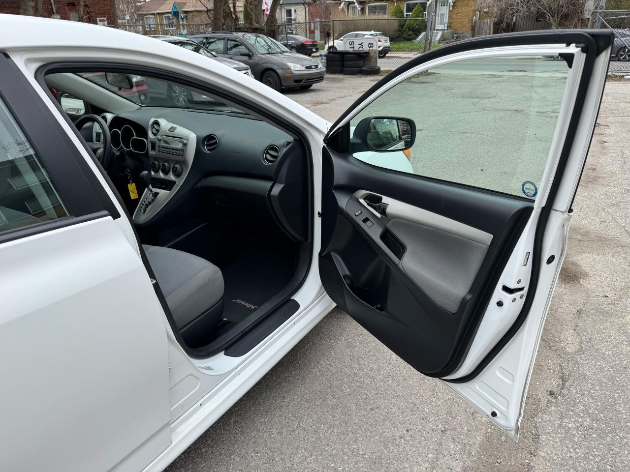 2012 Toyota Matrix 1.8L - Auto - Photo #15