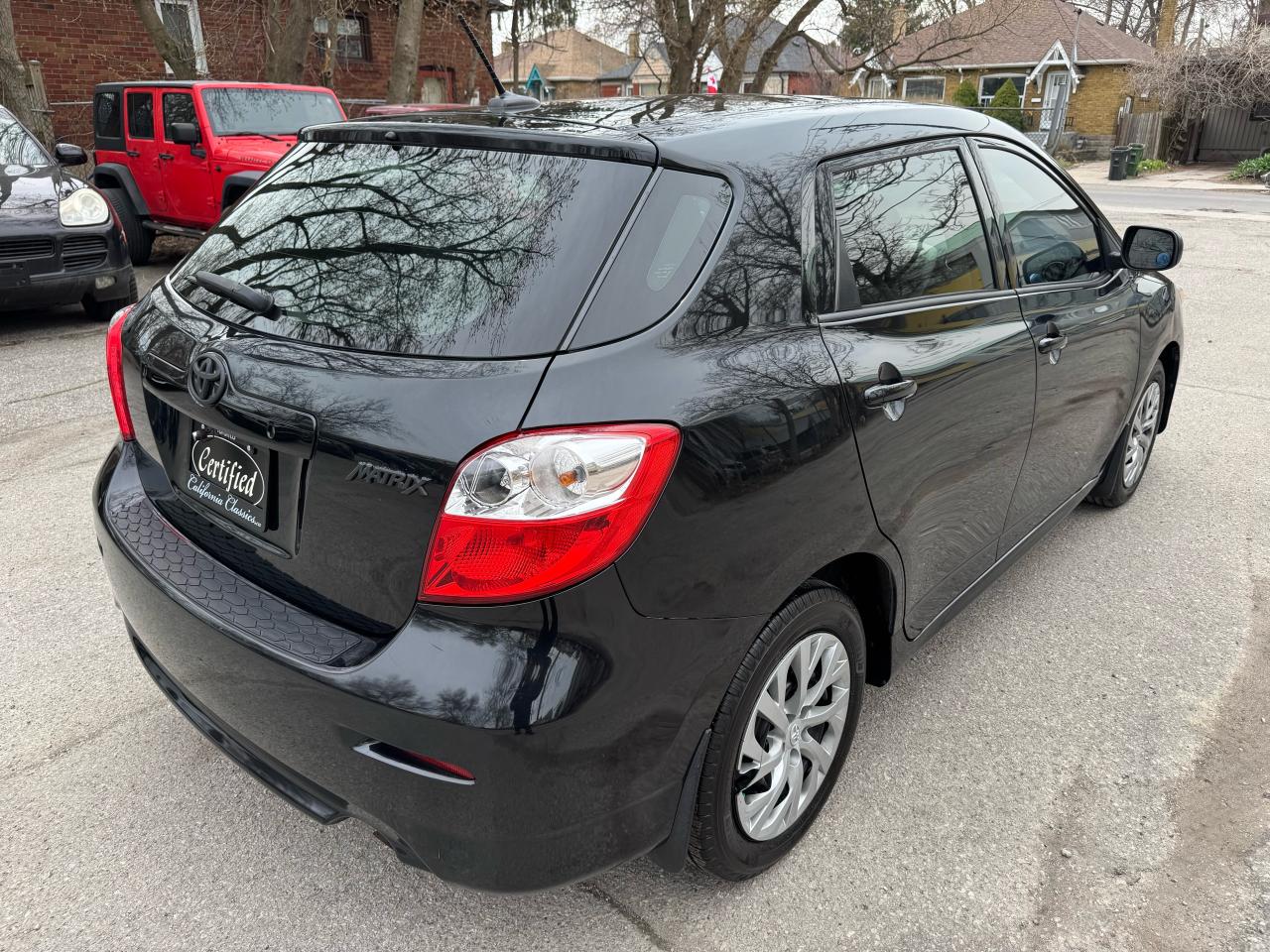 2012 Toyota Matrix 1.8L - Auto - Photo #5