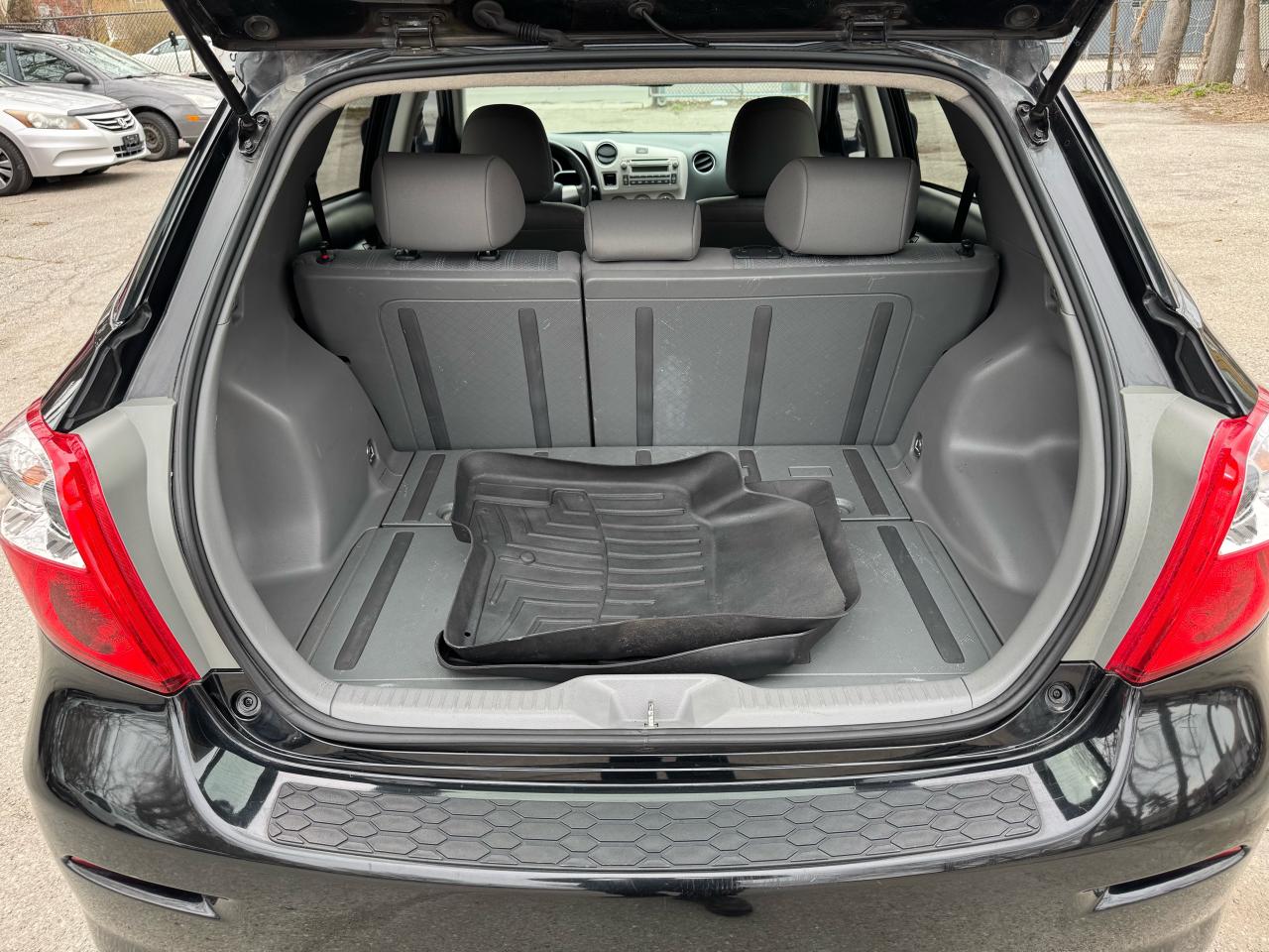 2012 Toyota Matrix 1.8L - Auto - Photo #18
