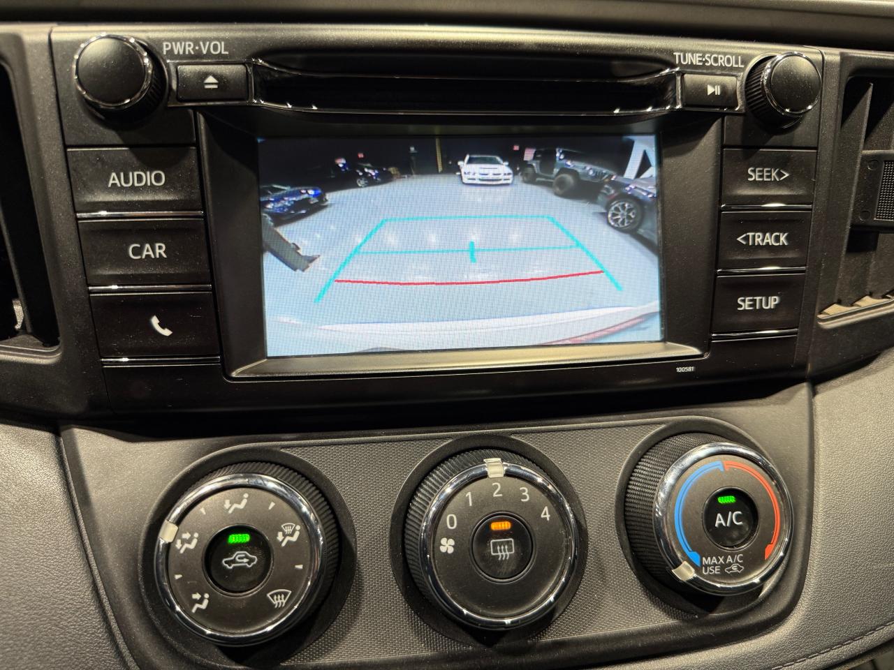 2017 Toyota RAV4 AWD 4dr LE - Photo #15