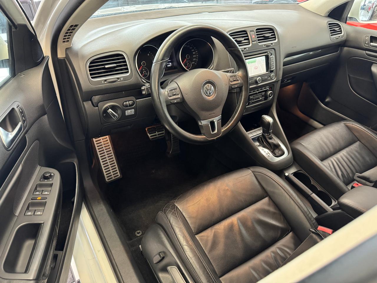 2014 Volkswagen Golf Wagon Wolfsburg Edition TDI+Heated Leather+Roof+GPS - Photo #17