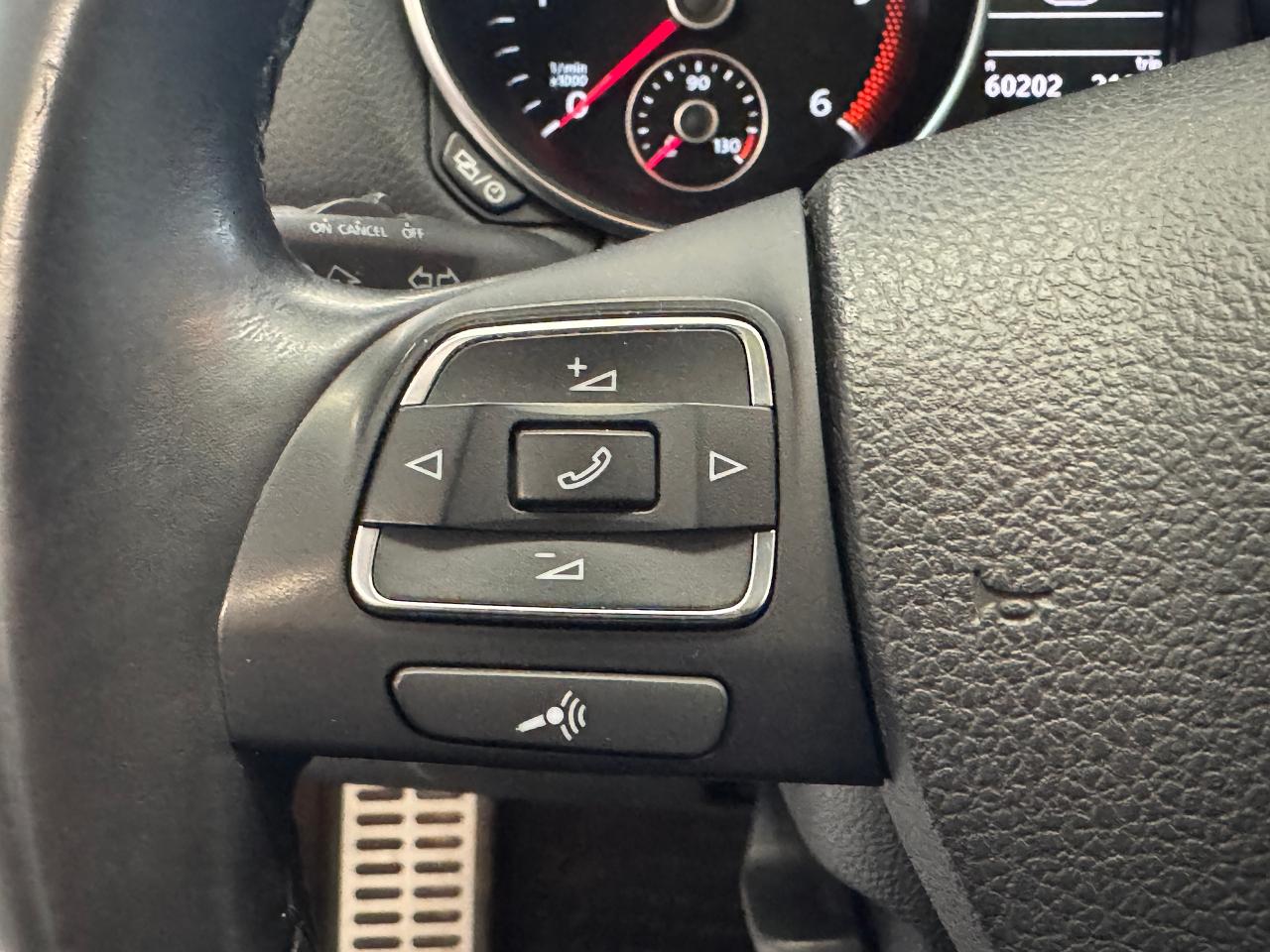 2014 Volkswagen Golf Wagon Wolfsburg Edition TDI+Heated Leather+Roof+GPS - Photo #42