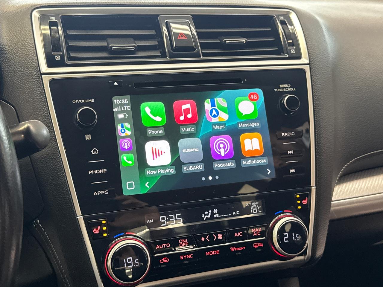 2018 Subaru Legacy 2.5i Touring+Roof+ApplePlay+CLEAN CARFAX - Photo #15