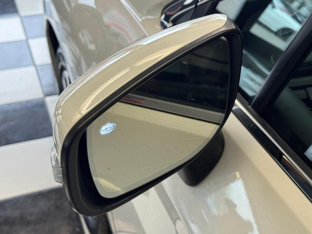 2018 Subaru Legacy 2.5i Touring+Roof+ApplePlay+CLEAN CARFAX - Photo #4