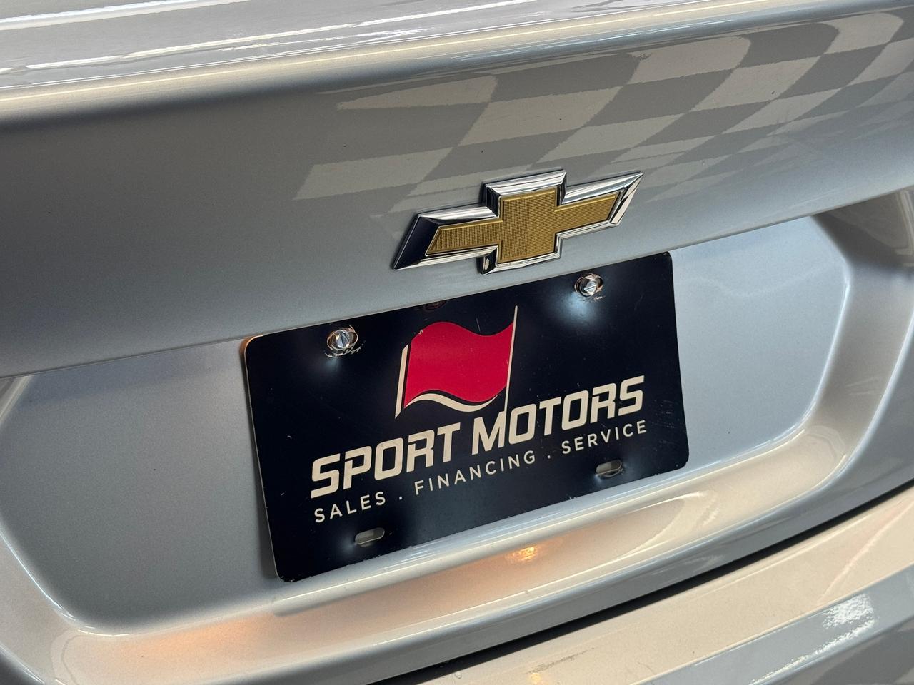 2017 Chevrolet Malibu LT+New Tires+Brakes+Camera+ApplePlay+Remote Start Photo