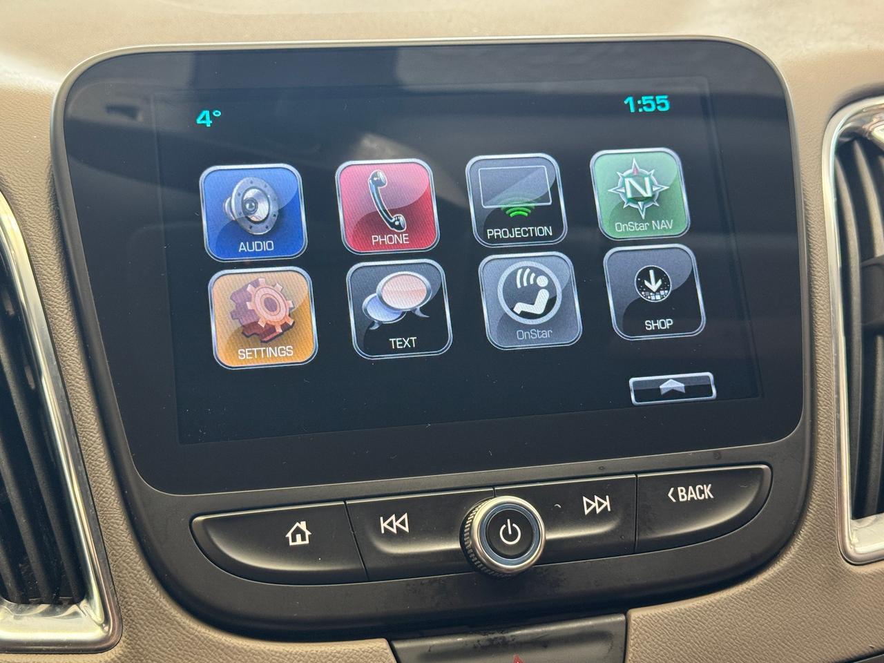 2017 Chevrolet Malibu LT+New Tires+Brakes+Camera+ApplePlay+Remote Start Photo