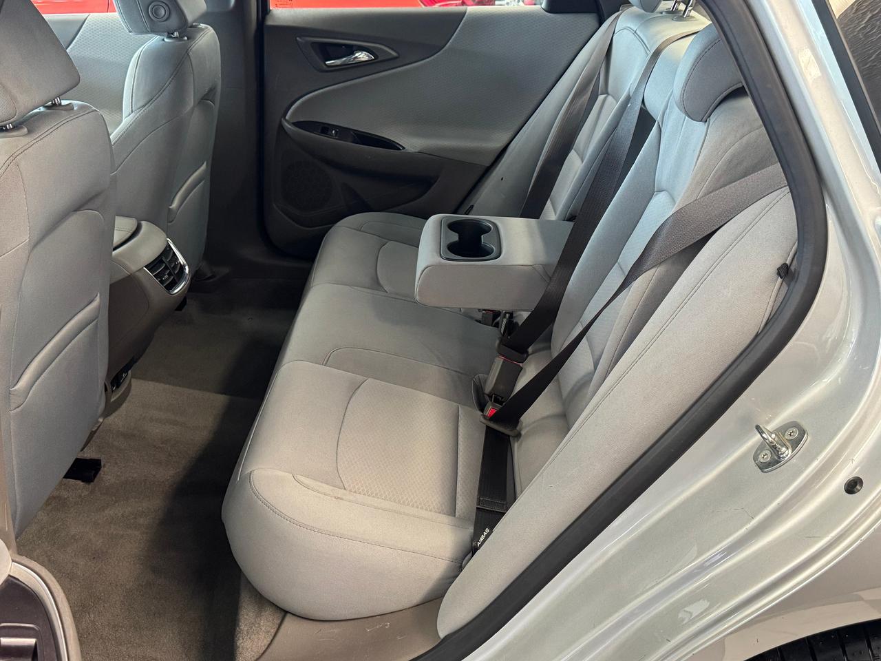 2017 Chevrolet Malibu LT+New Tires+Brakes+Camera+ApplePlay+Remote Start Photo
