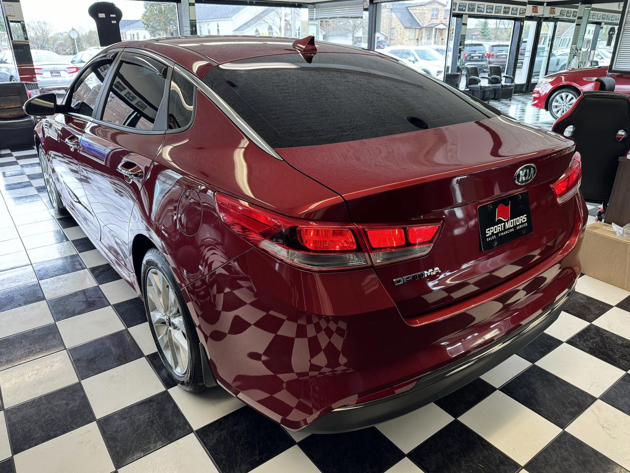 2016 Kia Optima LX+Camera+Heated Steering+New Tires+CLEAN CARFAX Photo