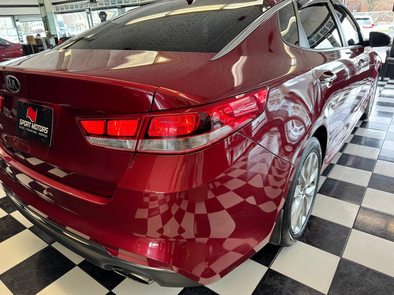 2016 Kia Optima LX+Camera+Heated Steering+New Tires+CLEAN CARFAX Photo