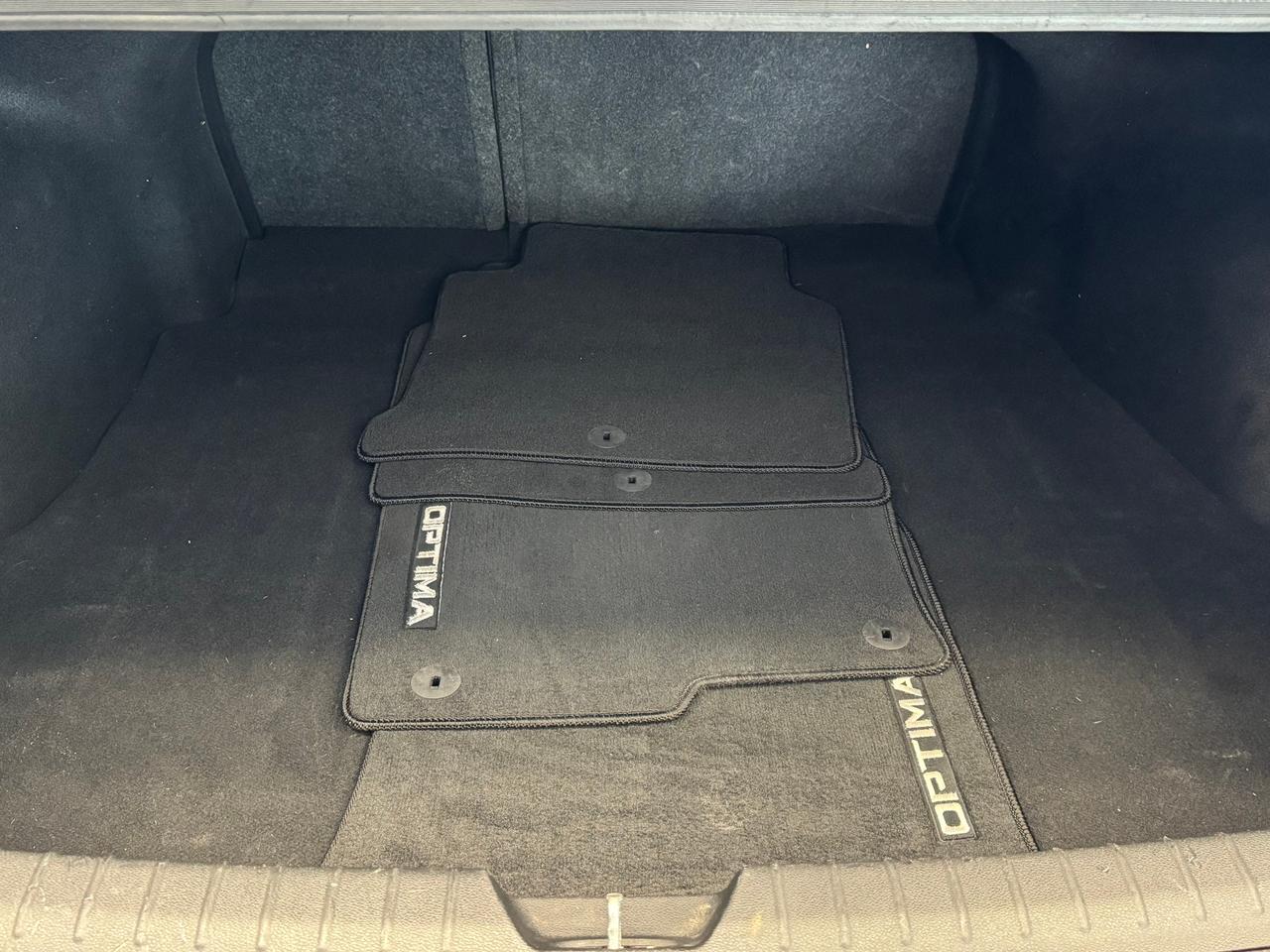 2016 Kia Optima LX+Camera+Heated Steering+New Tires+CLEAN CARFAX Photo