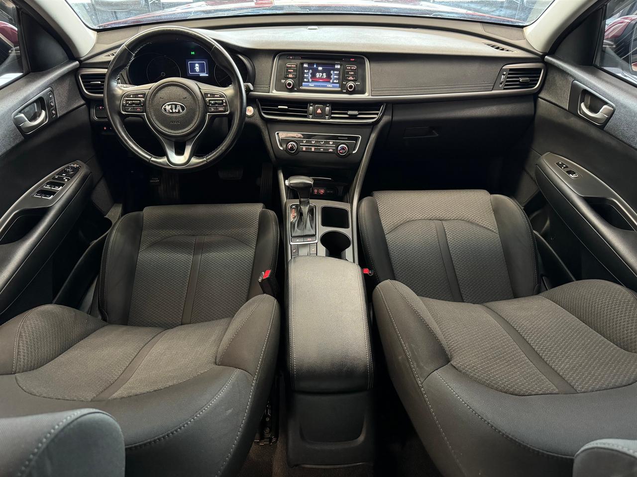 2016 Kia Optima LX+Camera+Heated Steering+New Tires+CLEAN CARFAX Photo5