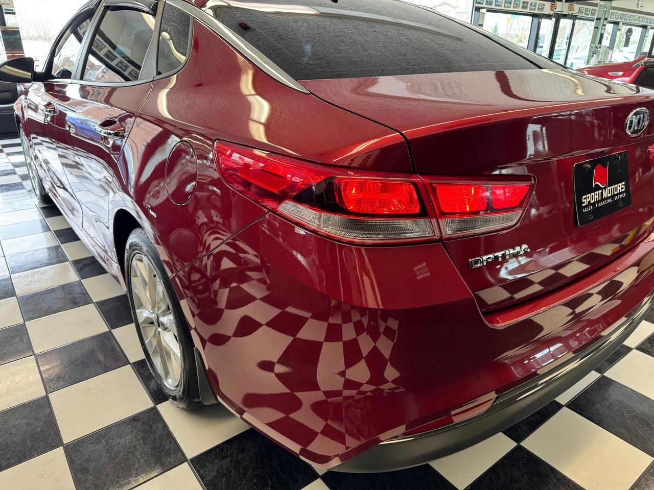 2016 Kia Optima LX+Camera+Heated Steering+New Tires+CLEAN CARFAX Photo