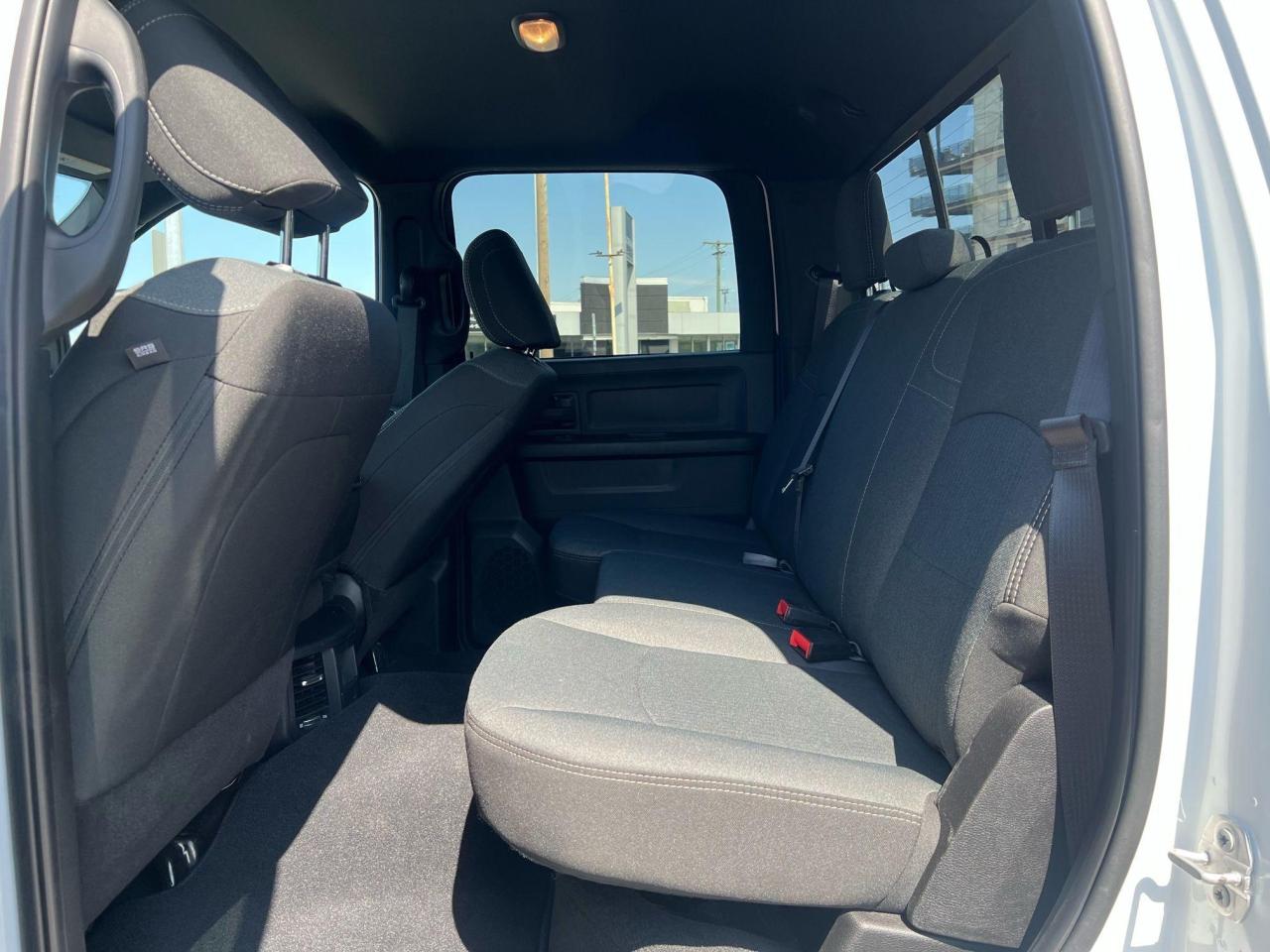 2023 RAM 3500 Tradesman Photo9