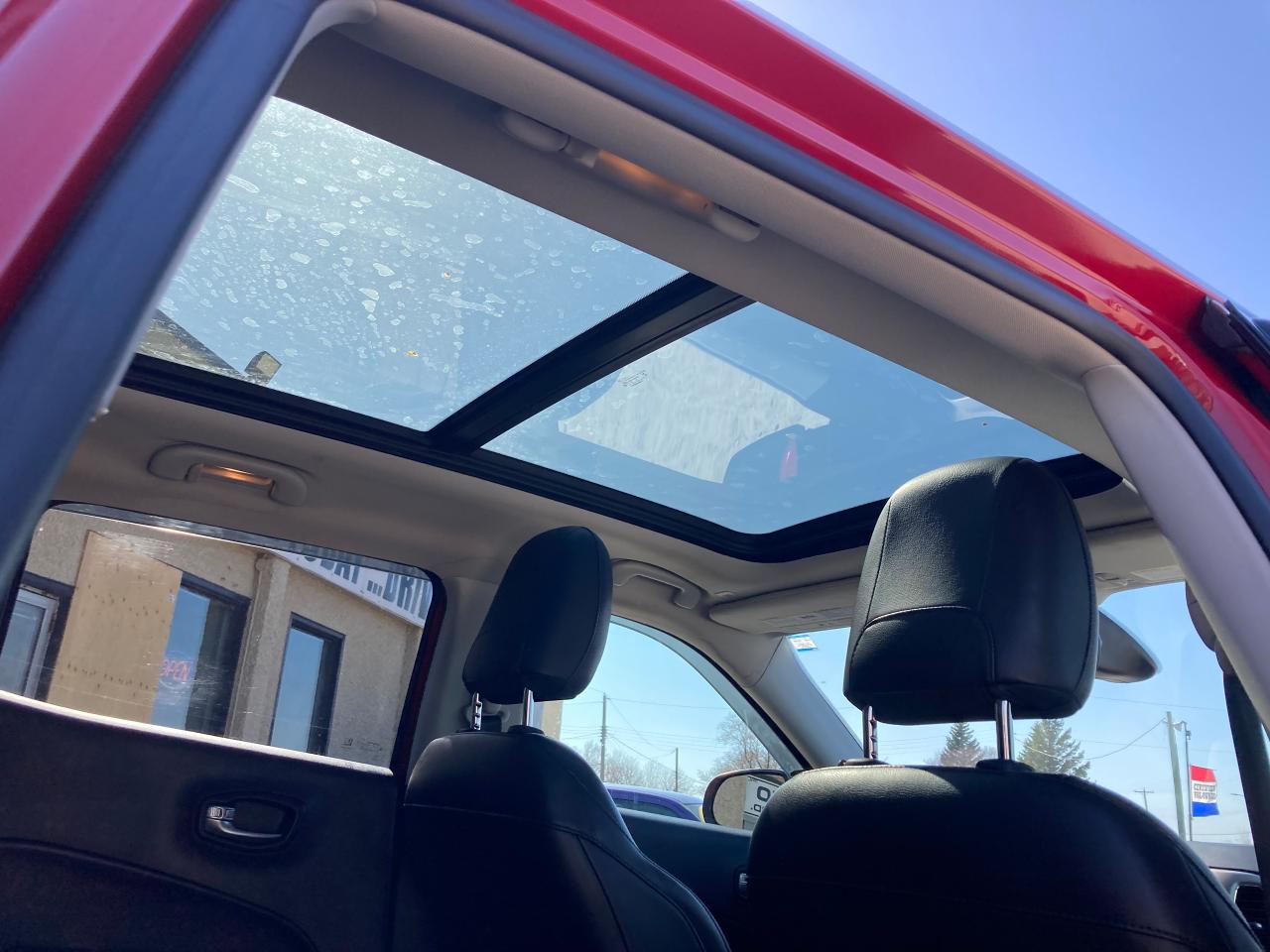 2018 Jeep Compass NORTH 4X4 - Photo #14