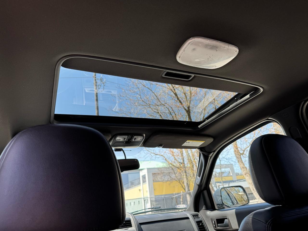 2012 Ford Escape LEATHER SUNROOF - 4X4 - Photo #12