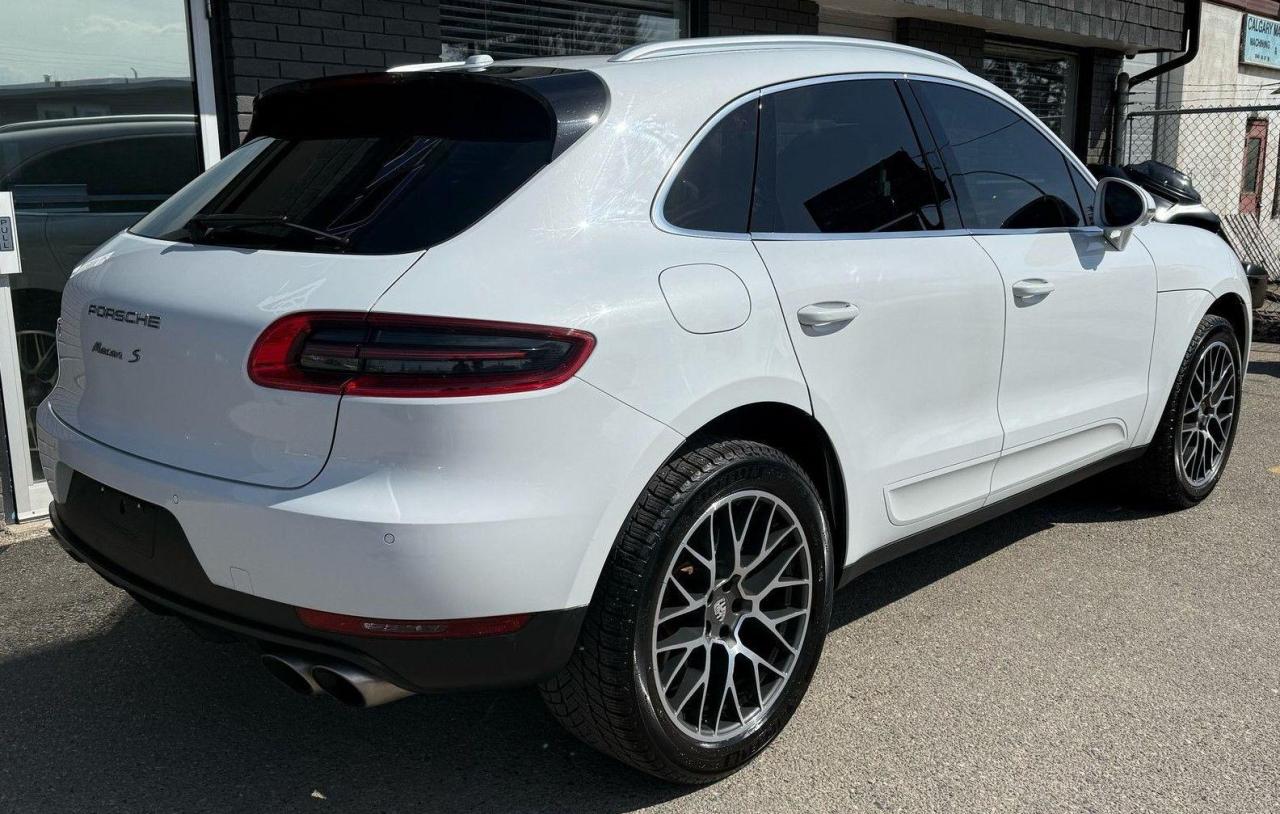 2018 Porsche Macan S AWD - Photo #3