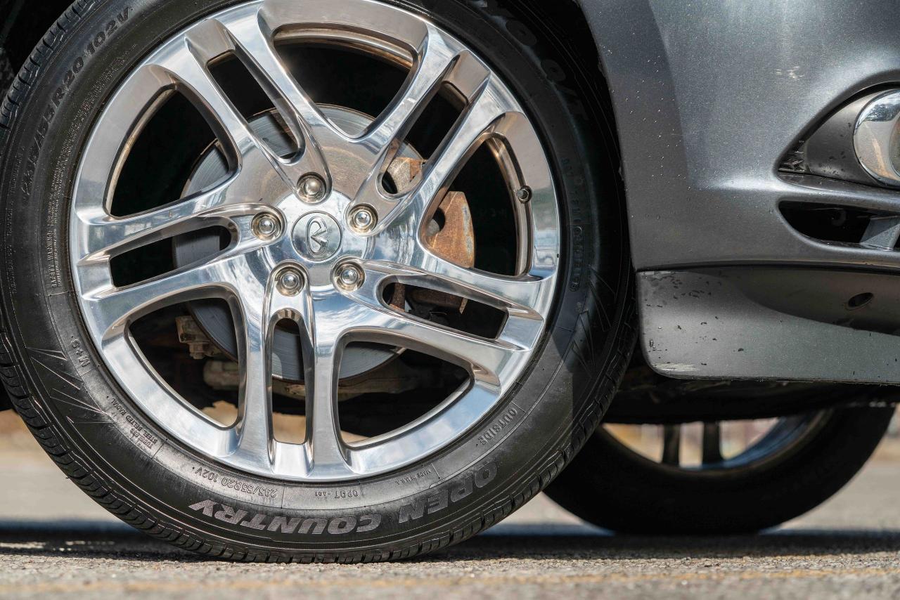 2013 Infiniti JX35 Base - Photo #11