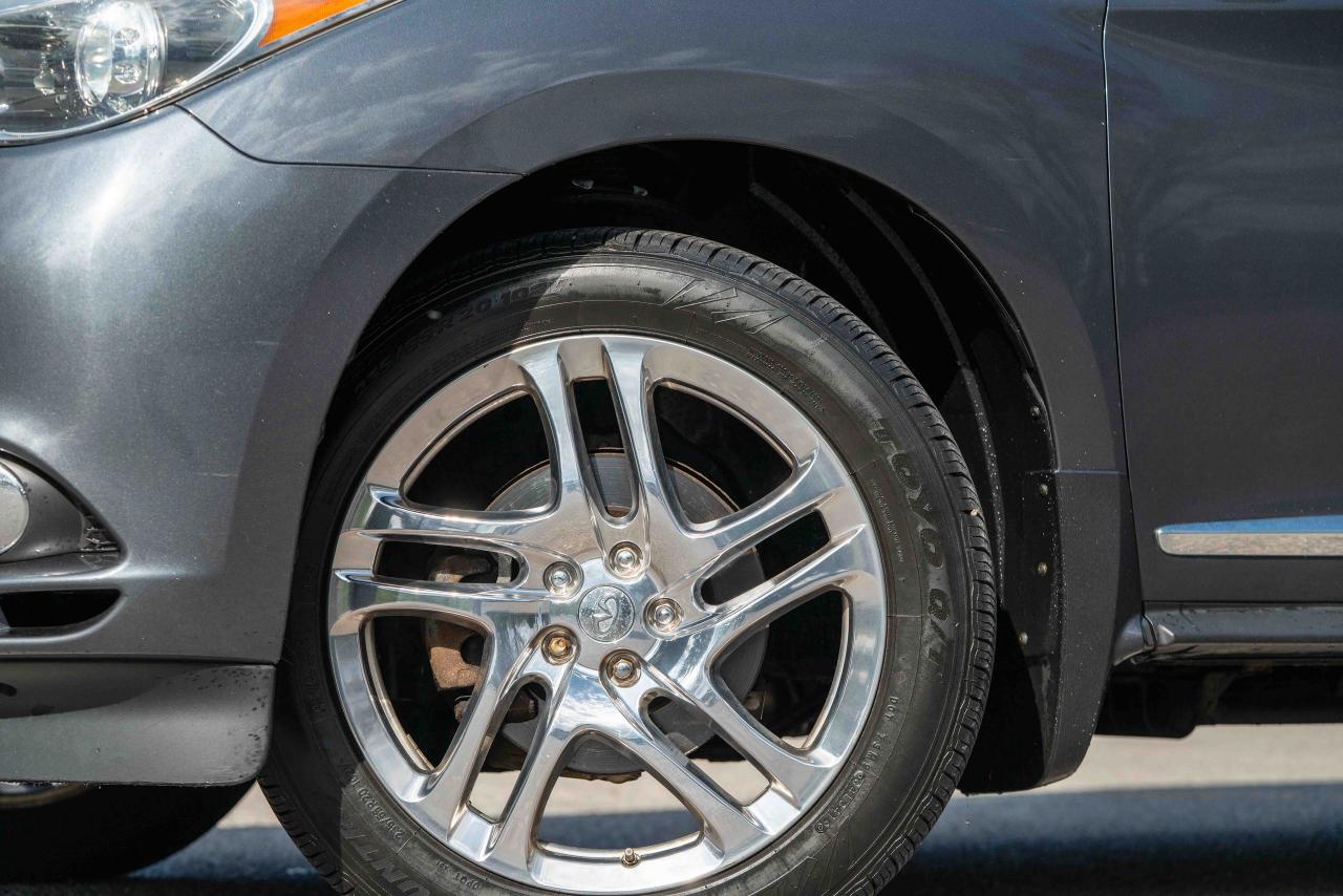 2013 Infiniti JX35 Base - Photo #21