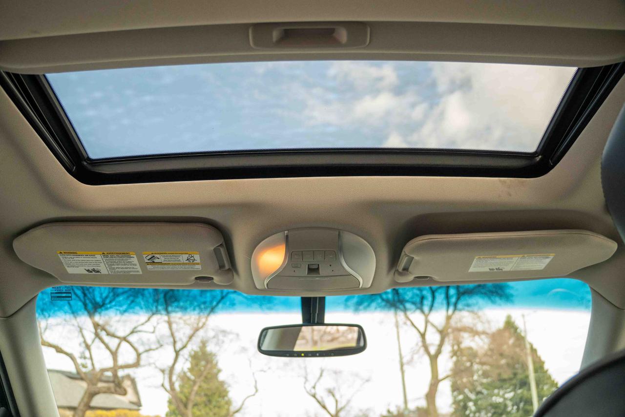 2013 Infiniti JX35 Base - Photo #50