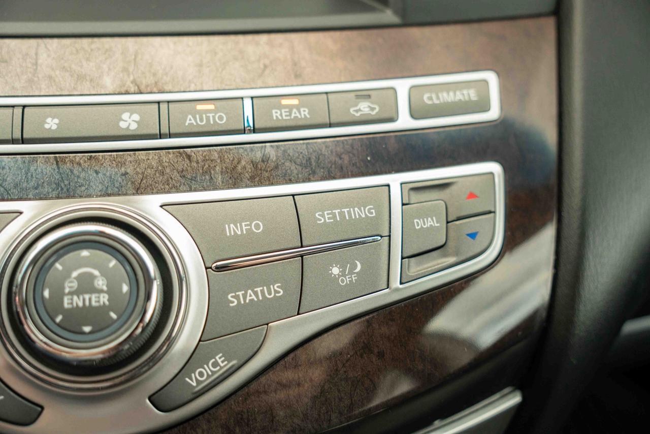 2013 Infiniti JX35 Base - Photo #55