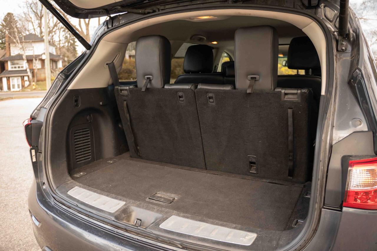 2013 Infiniti JX35 Base - Photo #68