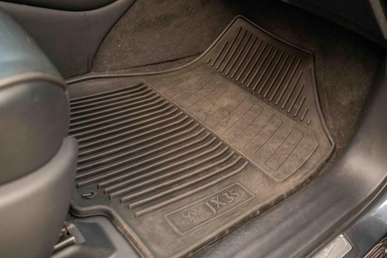 2013 Infiniti JX35 Base - Photo #77