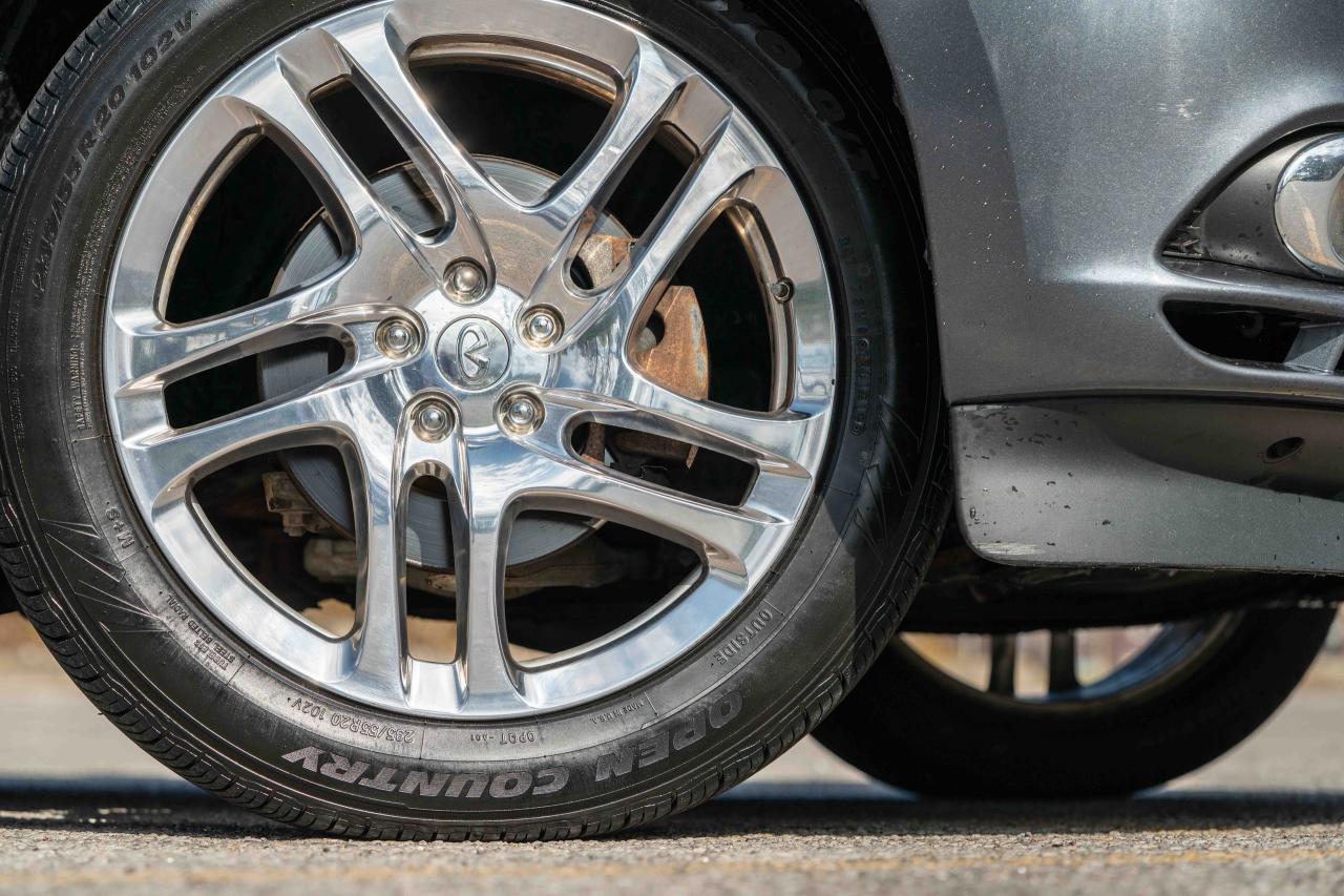 2013 Infiniti JX35 Base - Photo #12