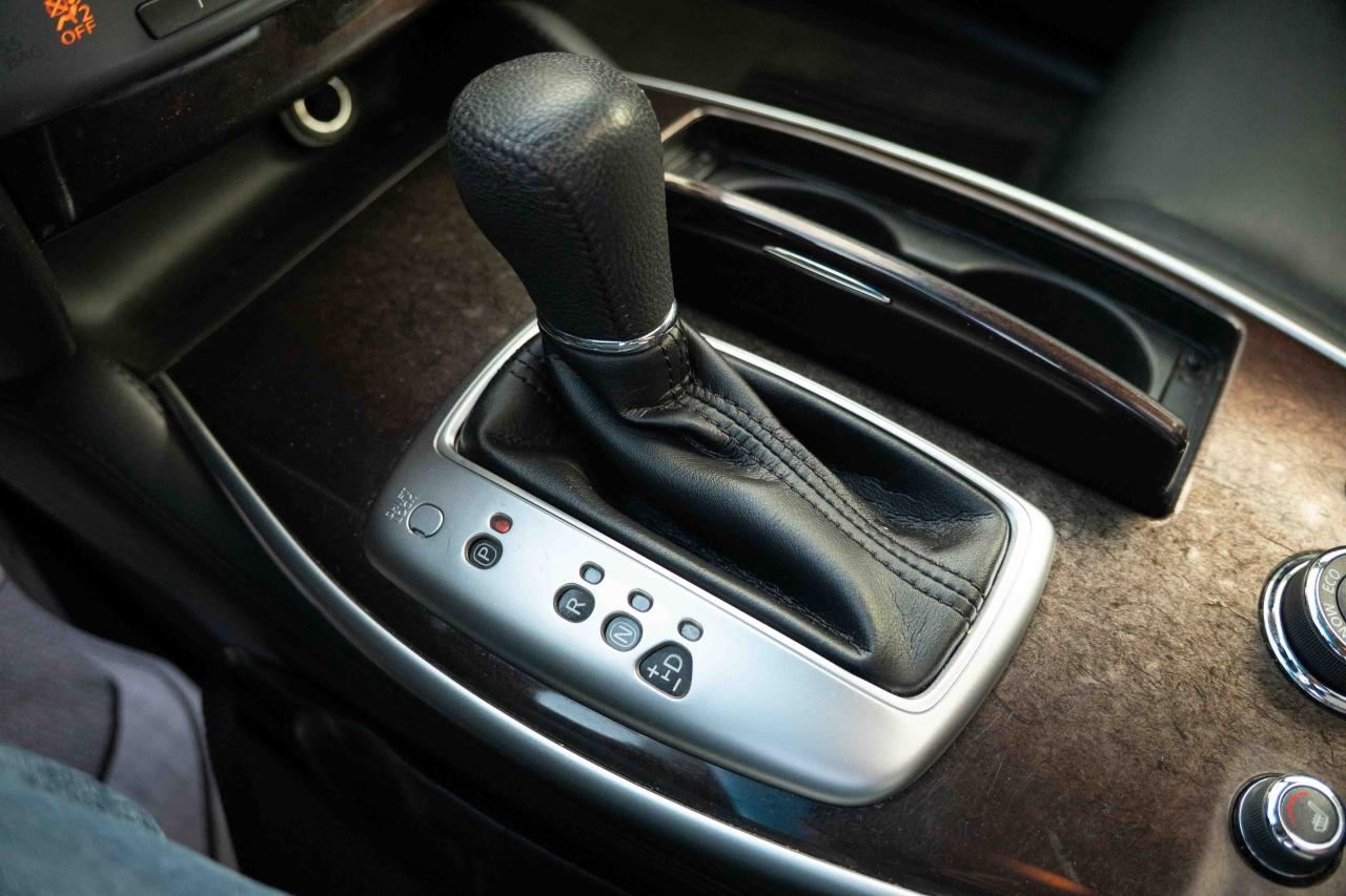 2013 Infiniti JX35 Base - Photo #50