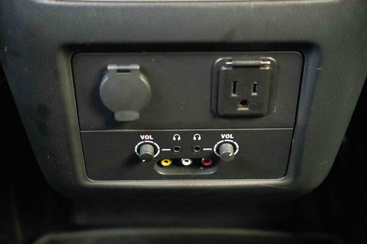 2013 Infiniti JX35 Base - Photo #67