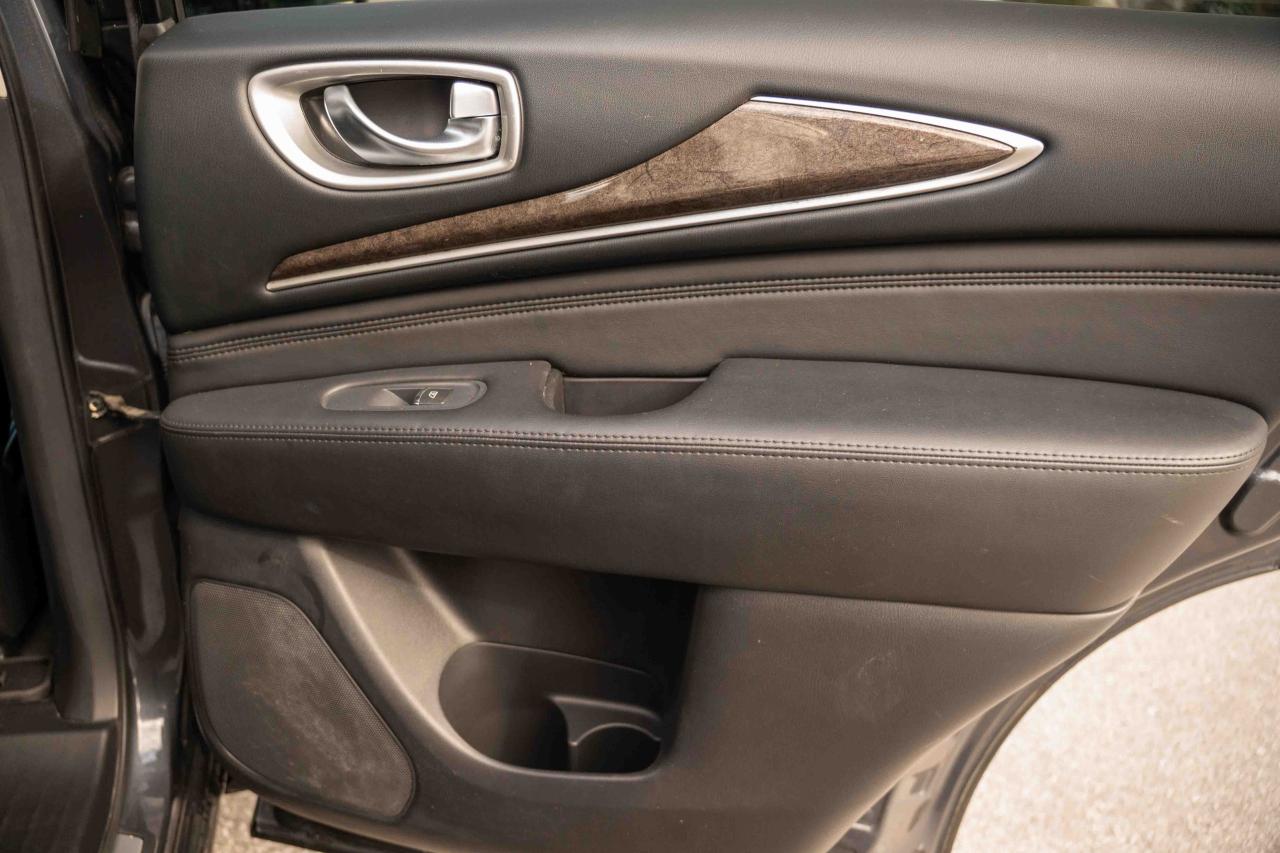 2013 Infiniti JX35 Base - Photo #72