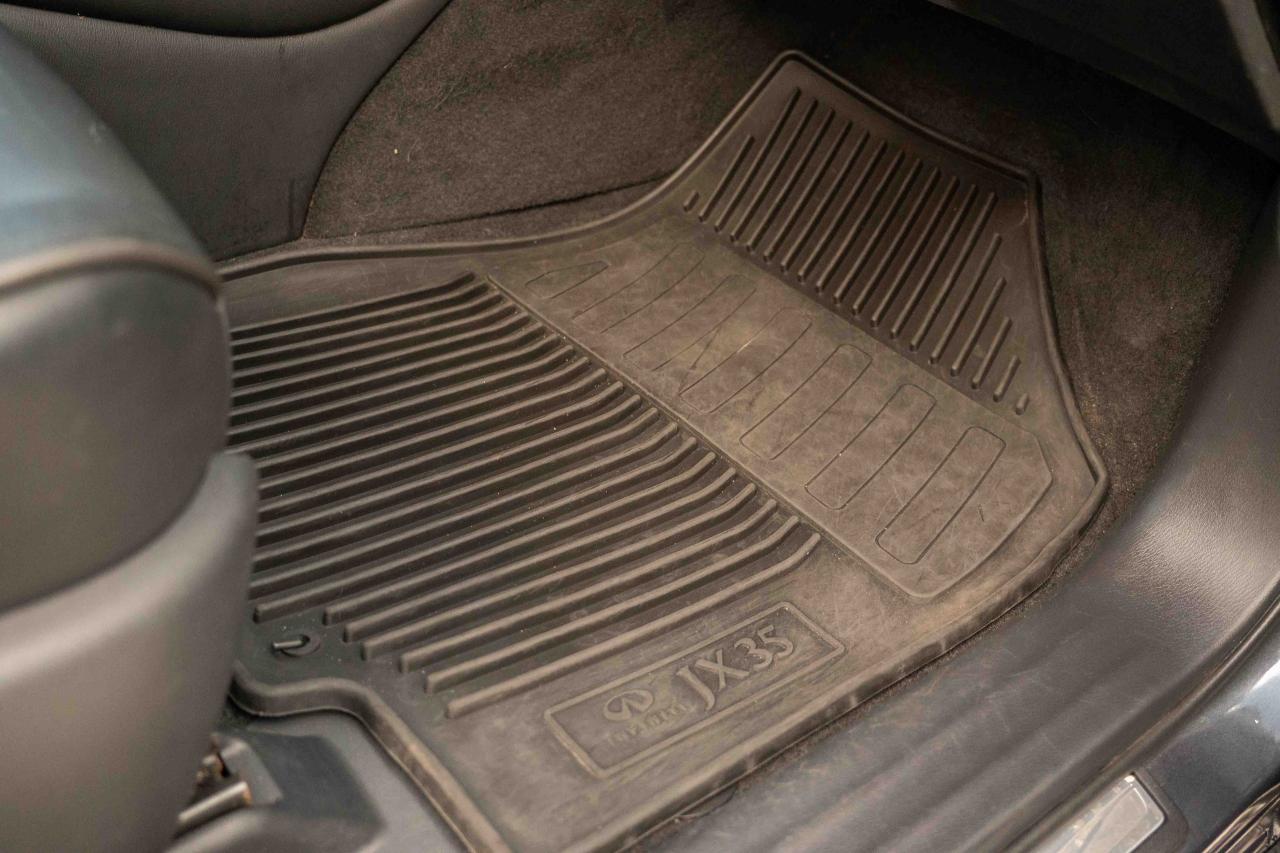 2013 Infiniti JX35 Base - Photo #78