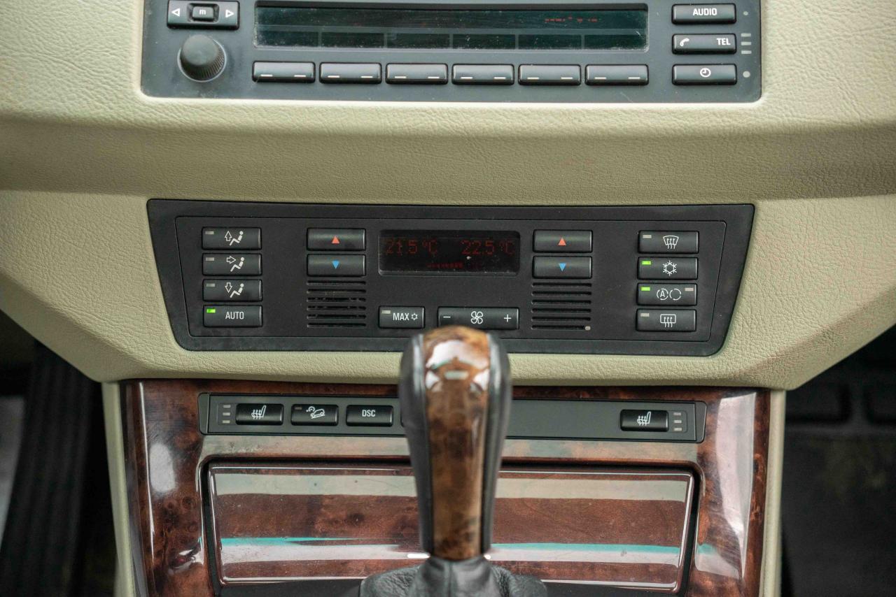 2002 BMW X5 3.0XI AWD - Photo #39